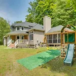 Shawnee On Delaware Home With Porch And Fire Pit!