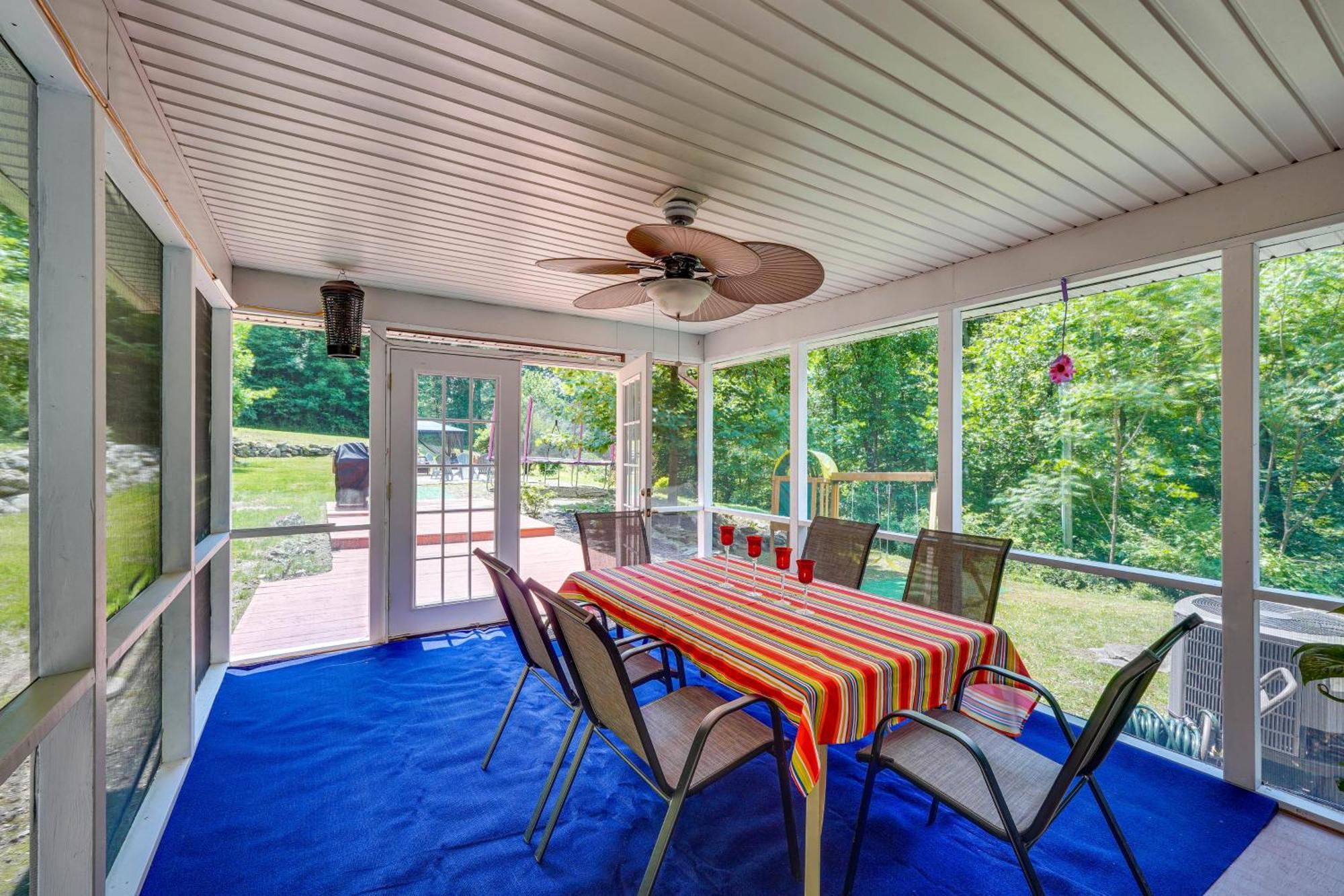 Holiday home Shawnee On Delaware With Porch And Fire Pit! *